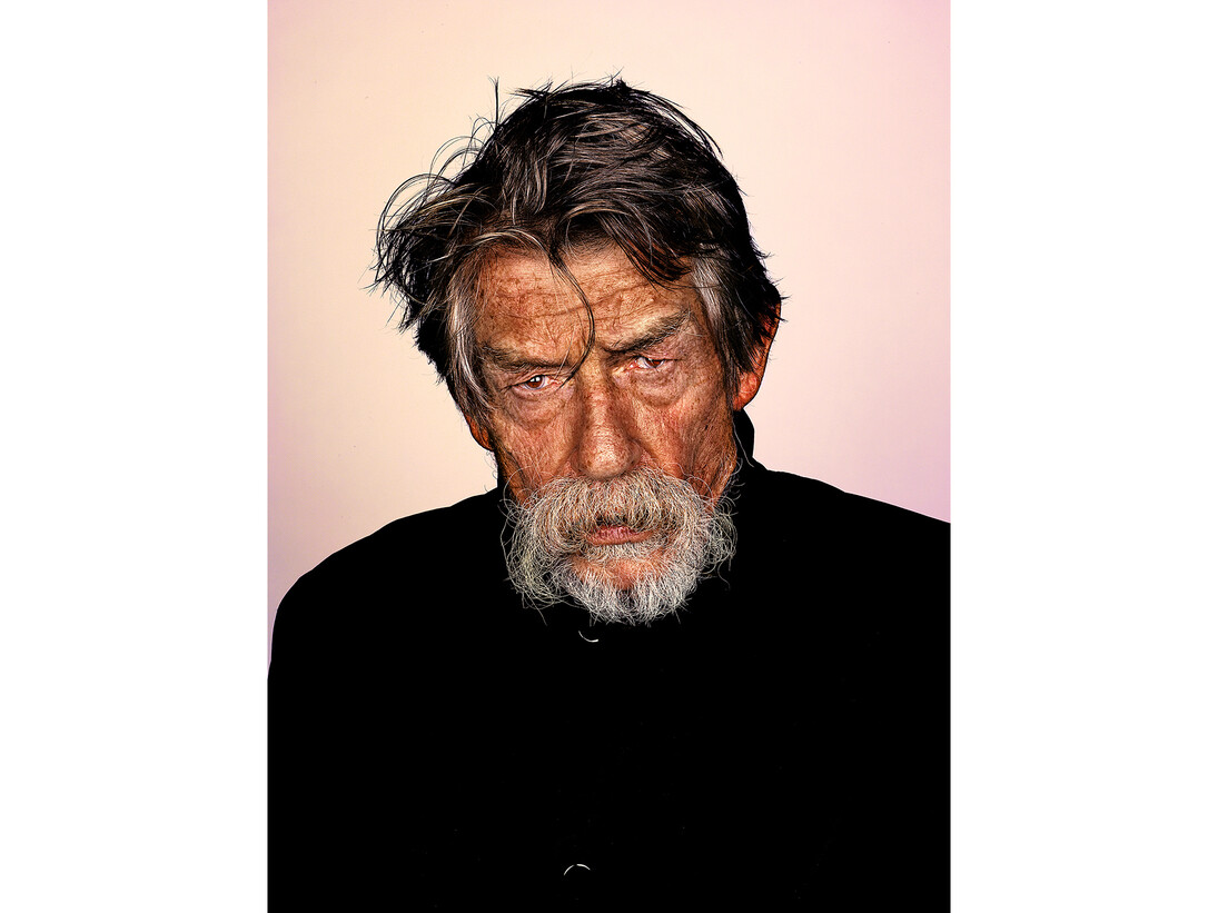 John Hurt © Mr Elbank