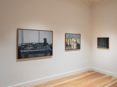Various artists, Sachlichkeit, exhibition view. Courtesy of Galerie Albrecht
