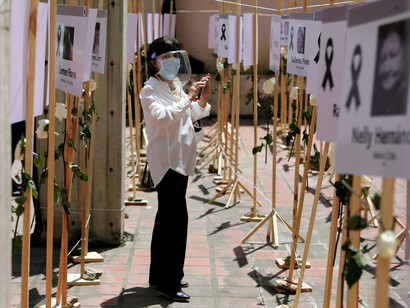 Homenaje a los médicos venezolanos fallecidos a consecuencia de la COVID-19