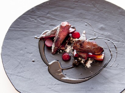LA terraza del Casino. Plato de carne. Foto: Thalía Olzewski Ibáñez