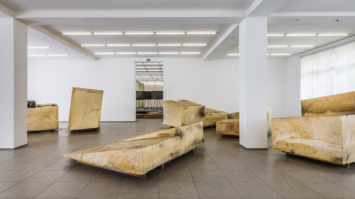 The Elephant in the Room. Courtesy of Hamburger Bahnhof