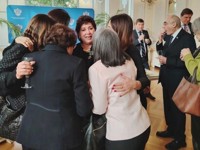 Sonia Brito Sandoval con le altre Ambasciatrici