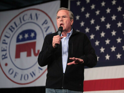 Jeb Bush at a party event in Des Moines, Iowa, on October 31, 2015