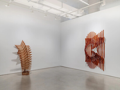 Marco A. Castillo, From the circle to the star, vista da exposição. Cortesia da Galeria Nara Roesler