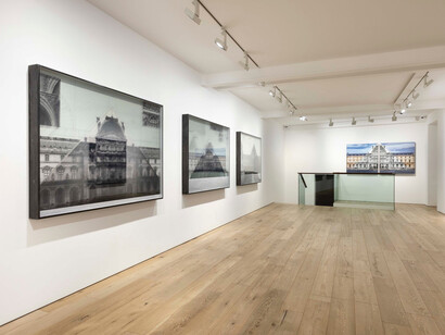 Unveiling. Courtesy of Galerie Perrotin