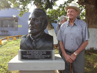 Busto del Doctor Juan Guillermo Ortíz Guier, Costa Rica