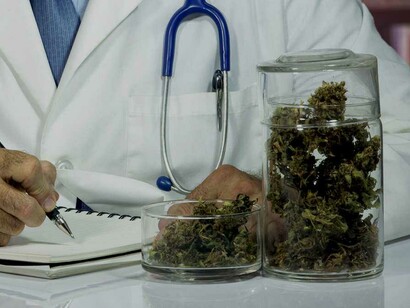 Los beneficios terapéuticos del cannabis y su capacidad para aliviar dolores de ciertos pacientes sin causar efectos secundarios es una razón de peso para debatir seriamente sobre su legalización