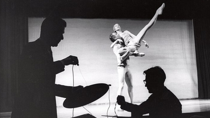Giant Steps. Courtesy of Albright-Knox Gallery