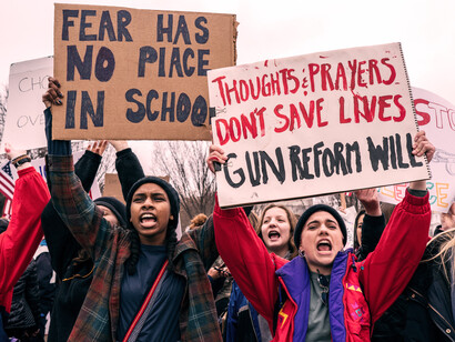Jovenes exigen la prohibición a portar armas en EE. UU.