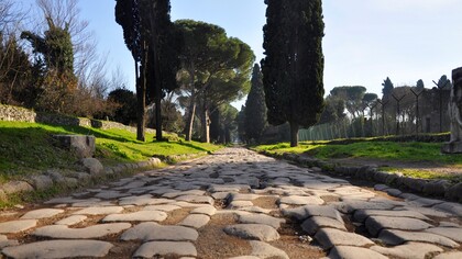 Un segmento della Via Appia Antica presso Roma