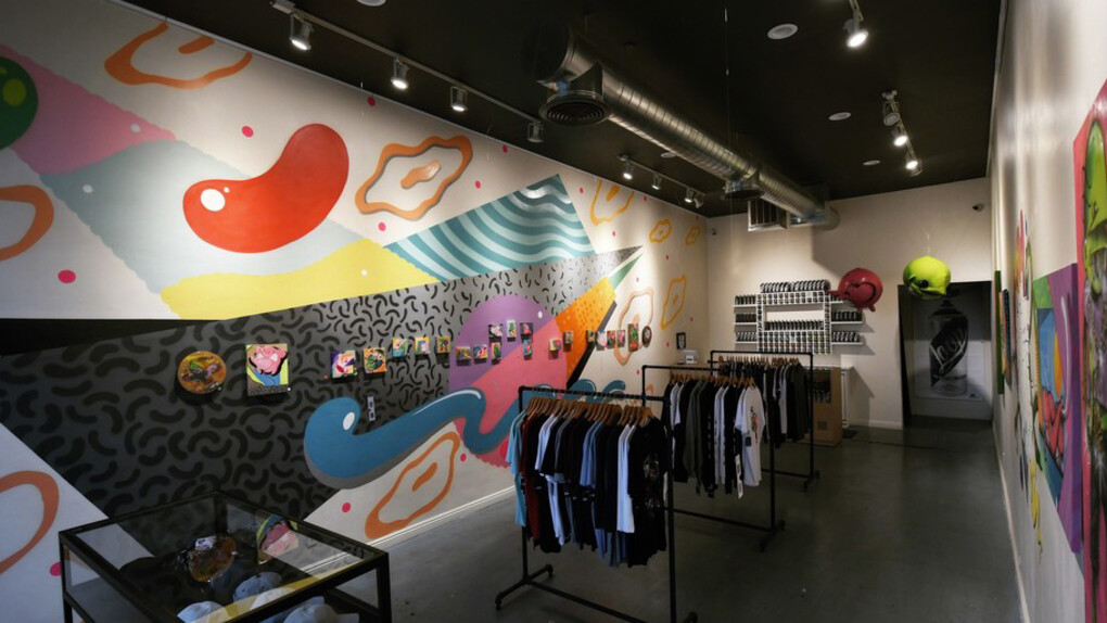 AngelOnce & GoopMassta, Exhibition view. Courtesy of Ewkuks