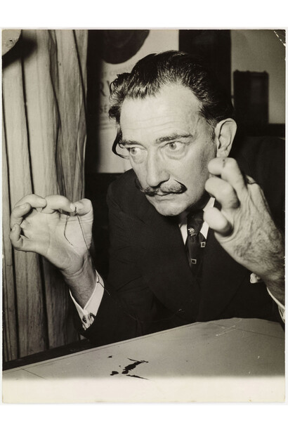 Salvador Dalí. Associated Press, Paris. Salvador Dalí ilustra El Quijote, 1956. C Salvador Dalí, Fundació Gala-Salvador Dalí, Figueres.