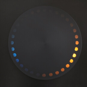 Gianni Colombo, After points, 1964 Metallo, lampada, animazione elettromeccanica, 45x45 cm. Courtesy A arte Invernizzi, Milano. Foto Bruno Bani