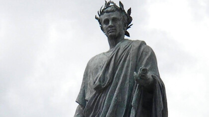 Statua di Quinto Orazio  Flacco