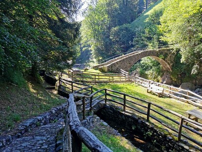 Sentiero della Valle del ferro, Sondrio, Italia