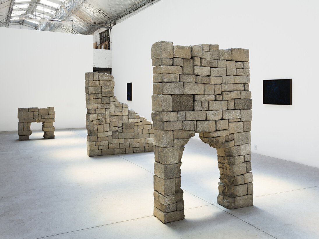 Maria Loboda, Havoc in the Heavenly Kingdom, 2014, polymer wall structure, keychain, cufflinks, watch and amethyst, Edition: N/A, 230 x 100 x 30 cm. Courtesy of Mendes Wood DM, São Paulo