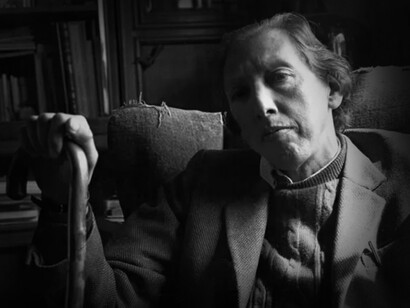 Juan Luis Martínez fue un poeta posvanguardista y artista visual chileno