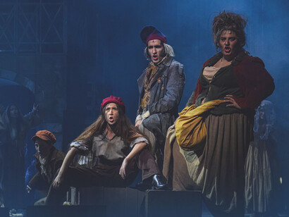 'Los Miserables' producida por Claudia Salazar Gómez, presentada en el Teatro Teresa Carreño en Caracas, Venezuela (Fotografía cortesía de Nathan Ramírez)