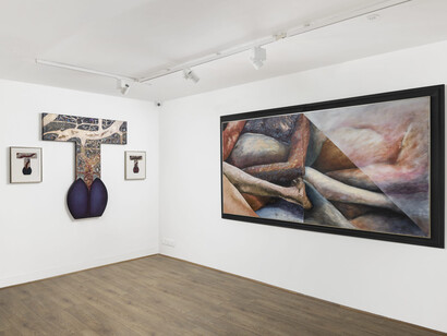 Vasundhara Tewari Broota, Woman song | Looking back, exhibition view. Courtesy of Vadehra Art Gallery