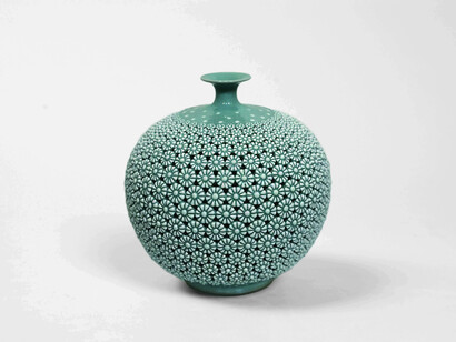 Kim Se-Yong, Celadon Pottery Exhibition, 2024. Courtesy of Kate Oh Gallery