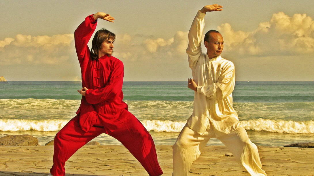 Chi kung en la playa