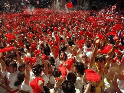 Pamplona. Ambiento en la Plaza del Ayuntamiento