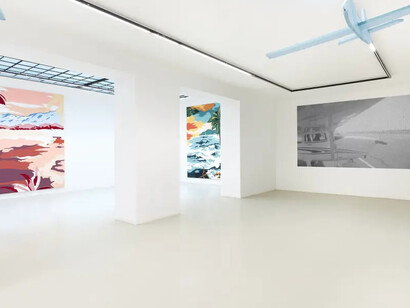 Planes & Mountains. Courtesy of Galerie Kandlhofer