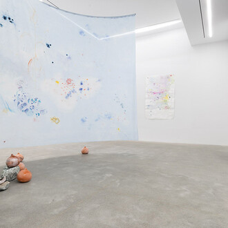 Agnes Waruguru, Slow steady stillness, vista della mostra. Per gentile concessione di Vistamare