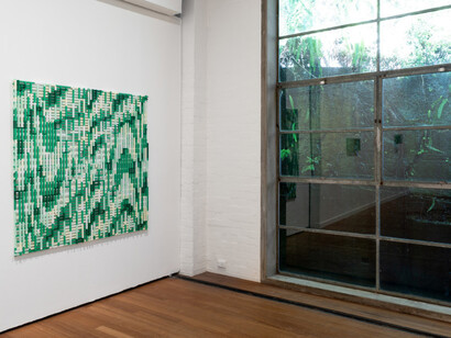 Hilarie Mais, Verde, exhibition view. Courtesy of Roslyn Oxley9 Gallery