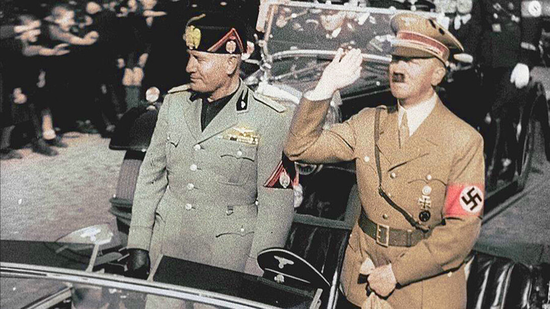 1938, Benito Mussolini e Adolf Hitler