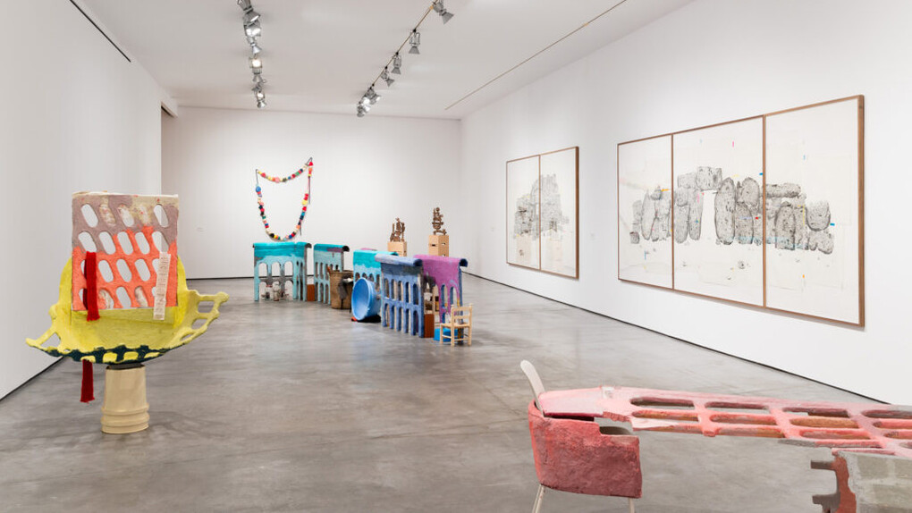 Ester Partegàs, Arquitectura menor, vista de exhibición. Cortesía de Es Baluard Museu d'Art Contemporani de Palma