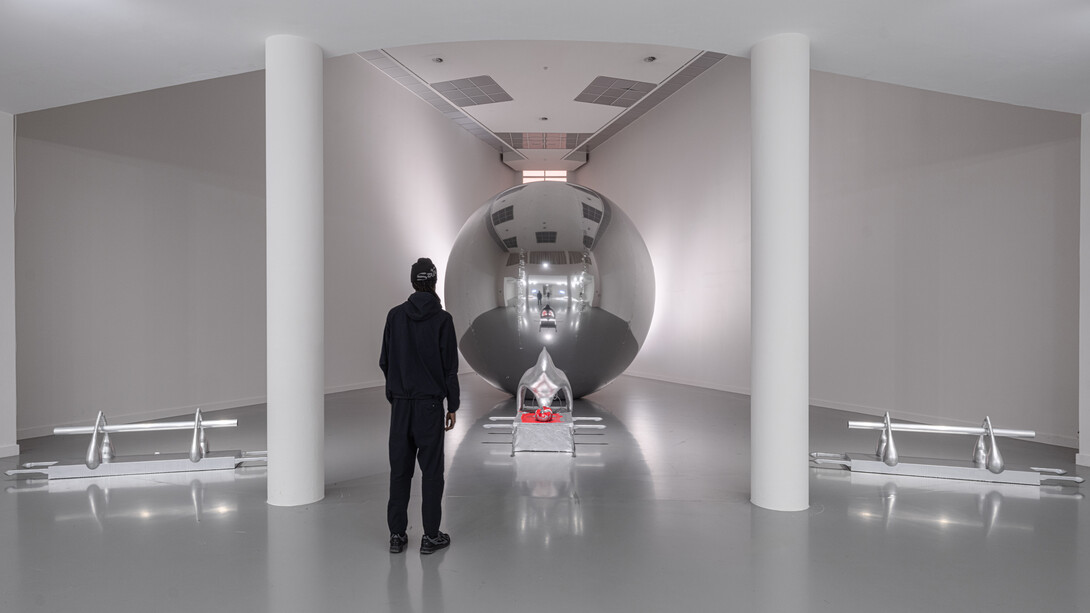 Stef Van Looveren, Cosmic body. First incision, vue de l'exposition. Avec l'aimable autorisation de M HKA