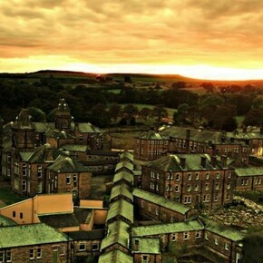 Mark Davis, view of High Royds Asylum (2013) photo © Mark Davis