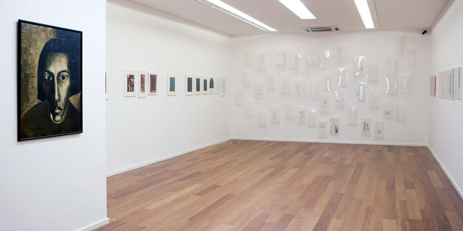 Mira Schendel, Exhibition view. Courtesy of Galeria Frente 