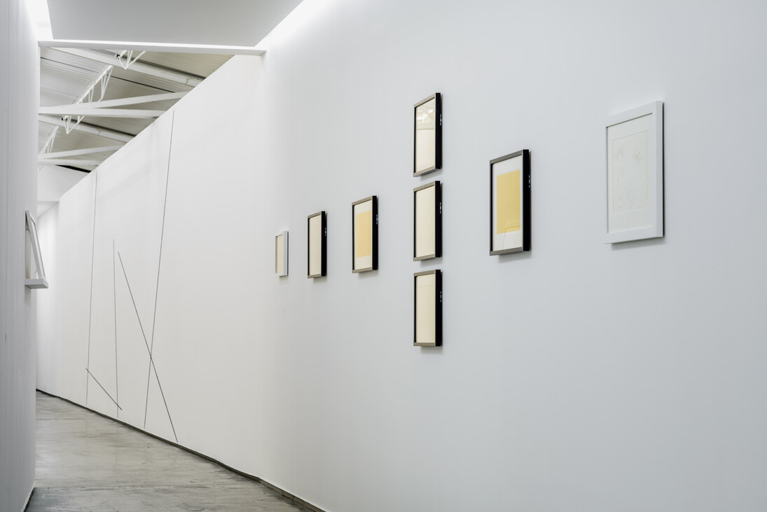 Fred Sandback. The Properties of Light. Installation view at PROYECTOSMONCLOVA, Mexico City