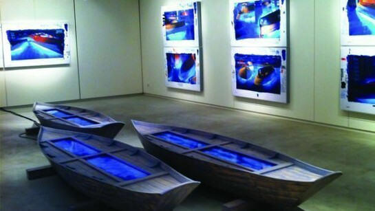 Fabrizio Plessi, Blu. Vista della galleria Contini.