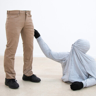 Mark Jenkins. Courtesy of Fabien Castanier Gallery