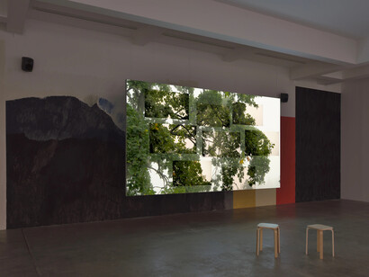 Eija-Liisa Ahtila, On breathing, exhibition view. Courtesy of Marian Goodman Gallery