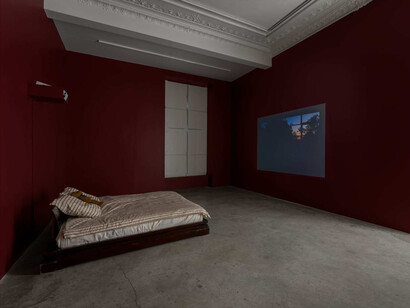 Jess Valice, Home is not a place, exhibition view. Courtesy of Almine Rech 