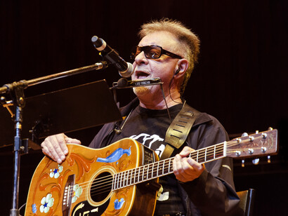 Sus trabajos compartidos se convirtieron en símbolos de resistencia, sensibilidad y compromiso, generando himnos que aún atraviesan a la sociedad argentina