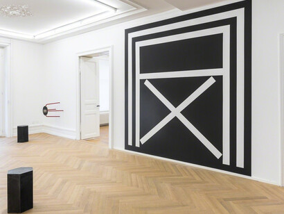 Ian Anüll. Courtesy of Mai 36 Galerie