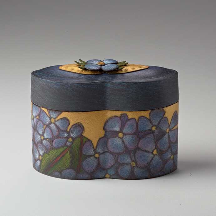 Marilyn Da Silva. Courtesy of Mobilia Gallery