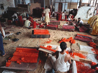 Blow Firozabad Bangles. Courtesy of Mudac