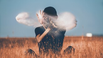 Es necesario deshacer el pasado y para ello necesitamos paz interior