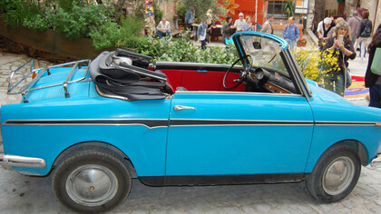 La Cabriolet diventò l’auto ideale per le calde serate estive, un vero e proprio oggetto del desiderio nelle località di villeggiatura alla moda. Foto di William Molducci