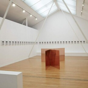Adrian Sauer, Exhibition view. Courtesy of Galeria Helga de Alvear