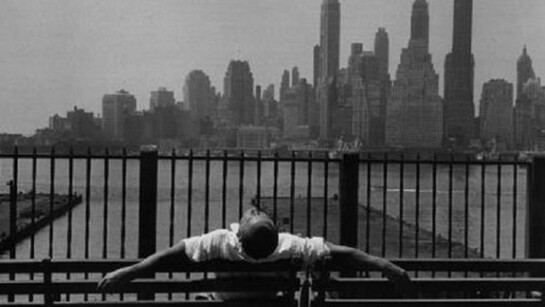 Louis Stettner, Promenade, Brooklyn, NY, 1954 Gelatin Silver print, 11 x 14 inches / 28 x 35.5 cm