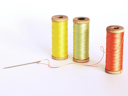 L'emozionante viaggio narrato da Daniela Rossi nel suo romanzo d'esordio "Eugenio Carbone: Un genio tra ago e pennello". Attraverso uno sguardo avvincente, Rossi esplora la straordinaria storia di Eugenio Carbone