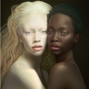 Cheraine Collette, Ethereal, Photography sublimation on aluminum, 31.5 x 31.5. Courtesy of the artist and Agora Gallery 