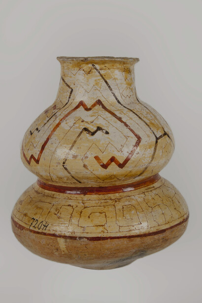 Vaso per liquidi "chomo" con il tipico disegno geometrico "kenè"